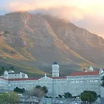 The Paragon Solo Modern Deluxe Central To Cape Town